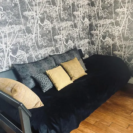 Apartament T3 Dans Les Puces Saint-Ouen (Seine-Saint-Denis)